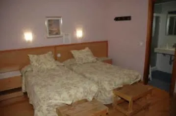 Hostal Suizo Guest house 2*