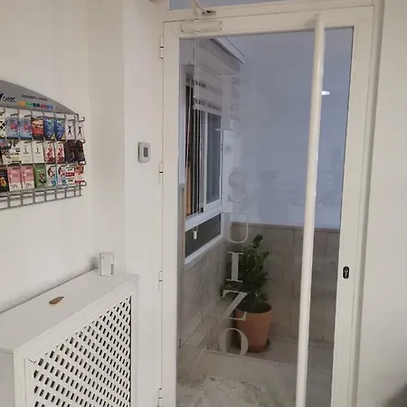 Hostal Suizo Guest house